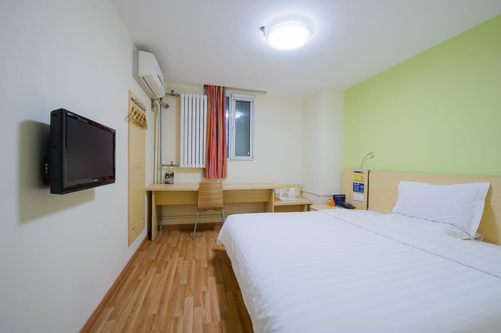 7Days Inn Foshan Qiandeng Lake Nangui Road Subway Station ภายนอก รูปภาพ